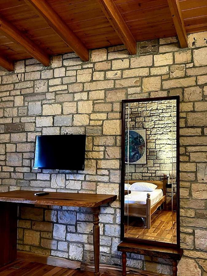 Palermiti Luxury Rooms Himare Exterior foto